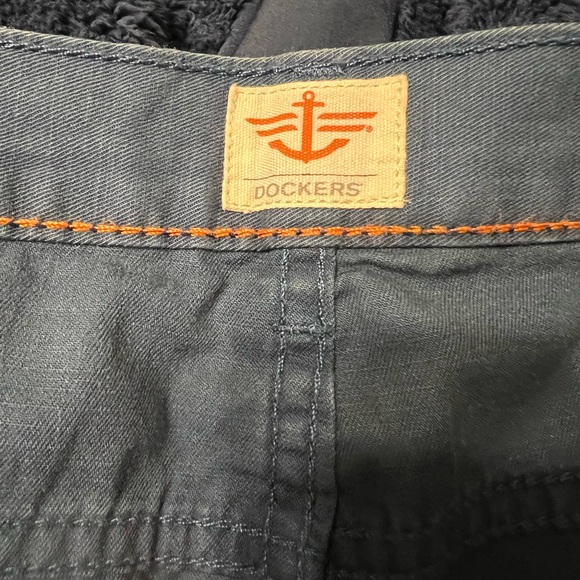 Dockers navy blue casual pants size 40 X 32 - Picture 4 of 4